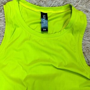 Savvi Women's Neon Green Tank Top size Small